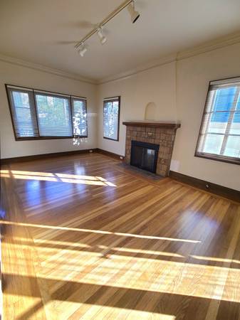Apartments on Walnut St · Berkeley photo 2