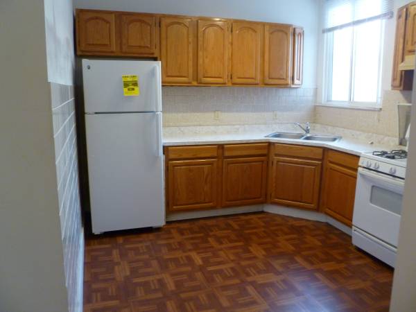 2BR/1BA Apartment on Valencia · San Francisco photo 2