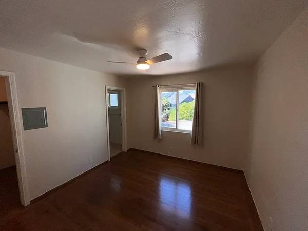 1BR/1BA Apartment on Emerald St · Oakland photo 3