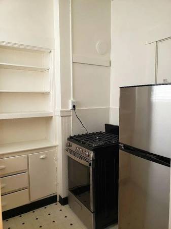 1BR/1BA Apartment on Taylor St · San Francisco photo 2