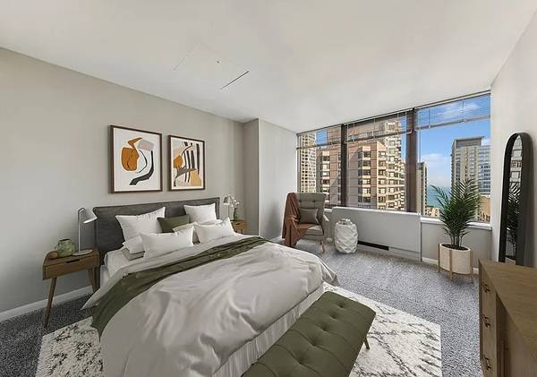 2BR/1BA Apartment · Chicago photo 4