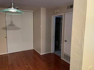 626 Mariners Island BLVD 211 photo 2