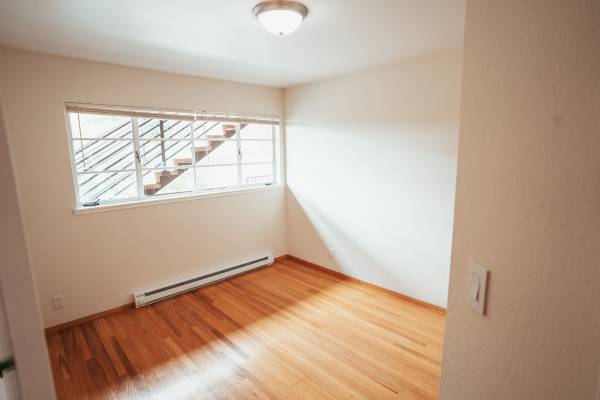 1BR/1BA Apartment on Coligni Ave · New Rochelle photo 5