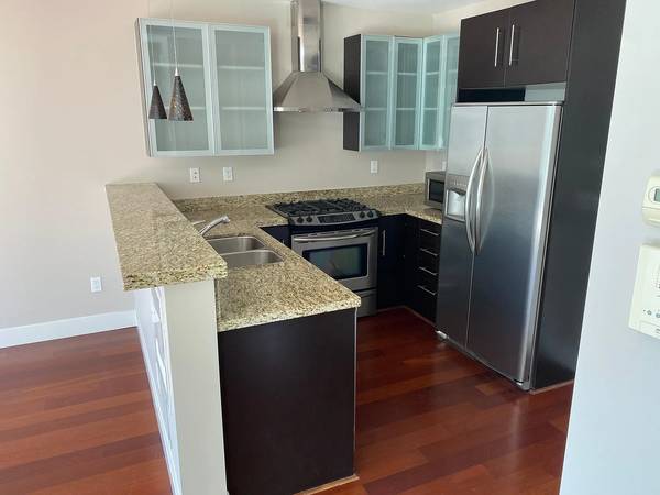 1BR/1BA Apartment on Moss St · San Francisco photo 2