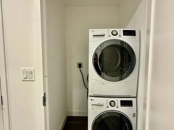 1BR/1BA In Law Adu on Mickle Ave · Bronx photo 5