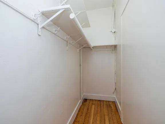 72 GOUGH Apartments photo 4