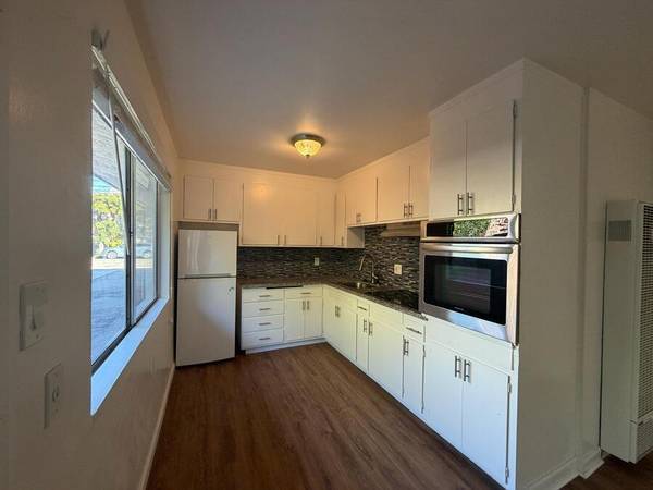 Apartments on San Jose Ave - A · Alameda photo 3