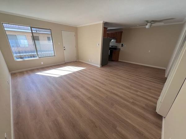 Central Avenue Apartments photo 4