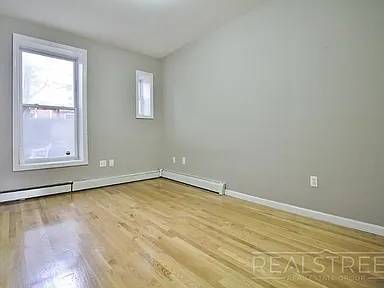 Apartments on 13th St Unit B · Oakland photo 2
