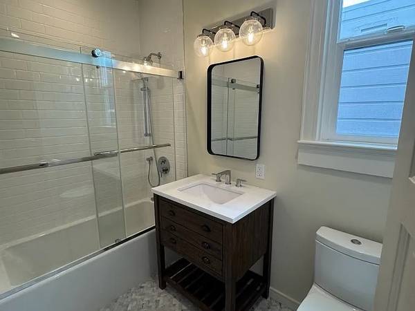 2BR/1BA Apartment on Hushbeck Ave · Watsonville photo 4