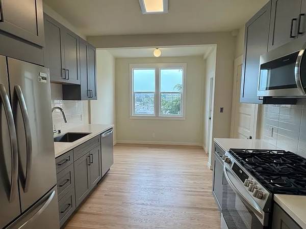 2BR/1BA Apartment on Hushbeck Ave · Watsonville photo 2