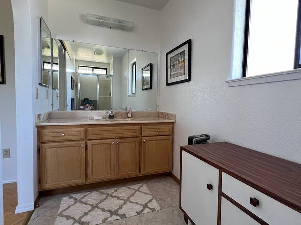 1BR/1BA In Law Adu on Acadia Dr · Petaluma photo 5