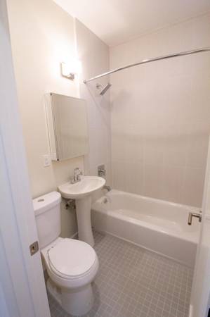 1BR/1BA Apartment · San Francisco photo 2