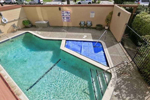 1210 Bellevue Avenue, Burlingame, CA 94010 photo 2