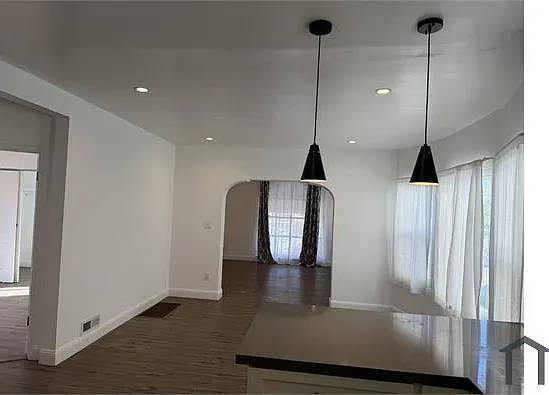 2BR/1BA Apartment on 25th Ave · Oakland photo 3