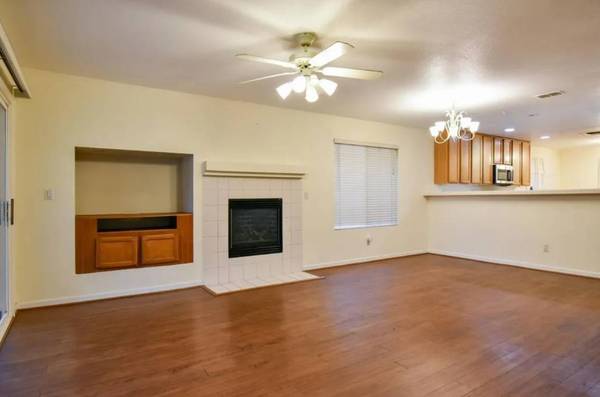1BR/1BA Apartment · Bronx photo 2