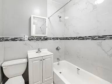 1BR/1BA Apartment · Bronx photo 5
