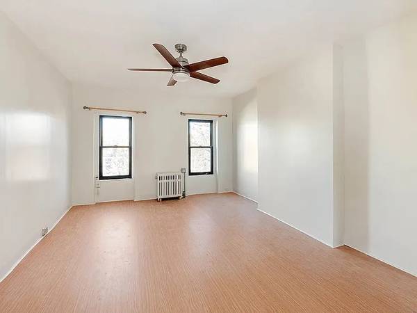 1BR/1BA Apartment · Bronx photo 2
