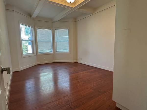 2BR/1BA Duplex on Spruce St · San Francisco photo 4