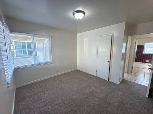 2BR/1BA Apartment · Salinas photo 5