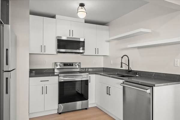 1BR/1BA Single Family House on E Homestead Rd · Cupertino photo 2