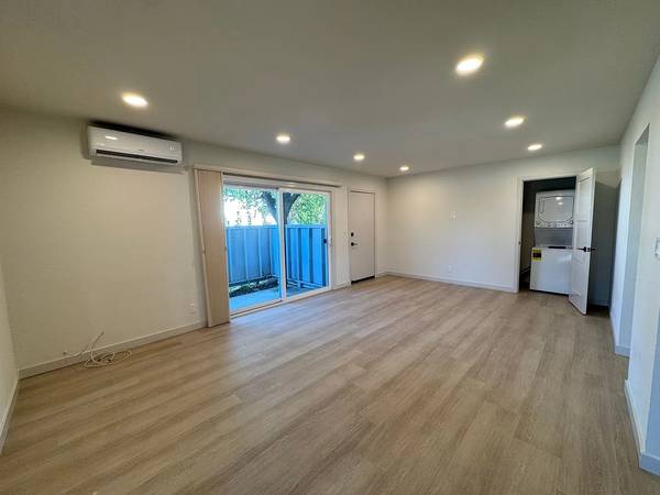 1BR/1BA Single Family House on E Homestead Rd · Cupertino photo 4