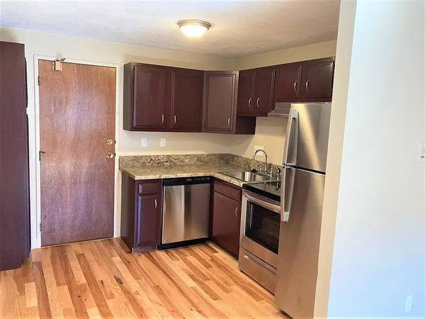 1BR/1BA Apartment · Quincy photo 2