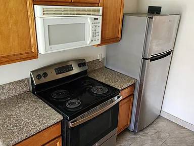 0146 - Clifton Ave 389 photo 4