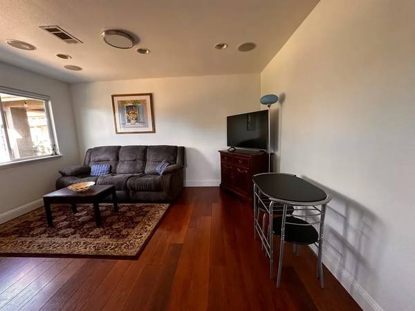 1BR/1BA In Law Adu on Breezewood Ct · Sunnyvale photo 4