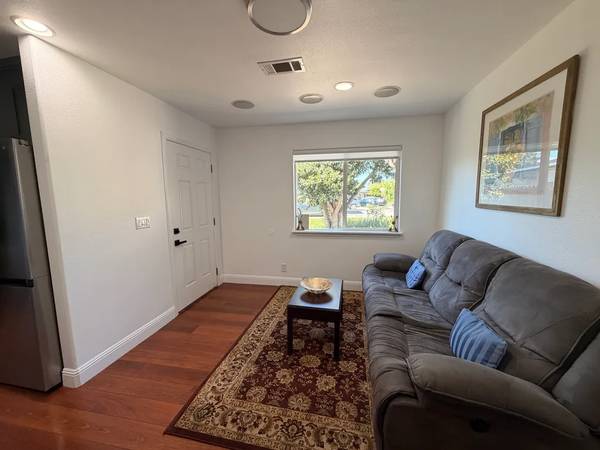 1BR/1BA In Law Adu on Breezewood Ct · Sunnyvale photo 2