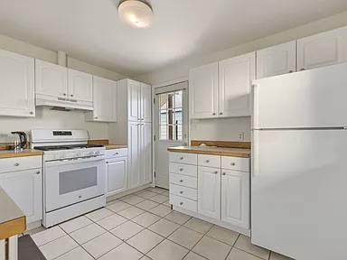 1BR/1BA Apartment · Olympia photo 2