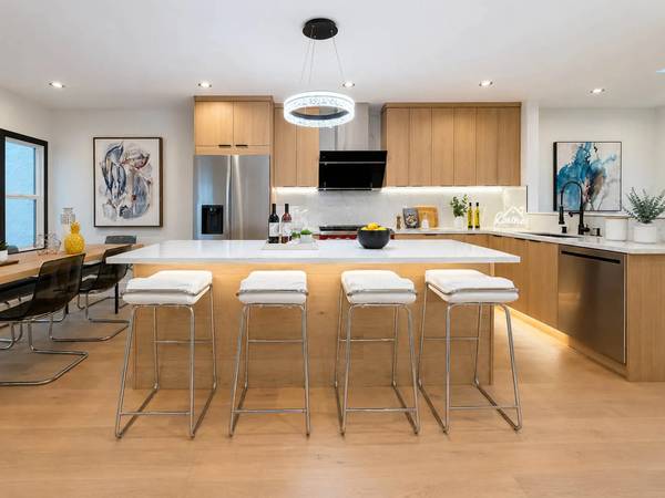 1BR/1BA Apartment · Alameda photo 2