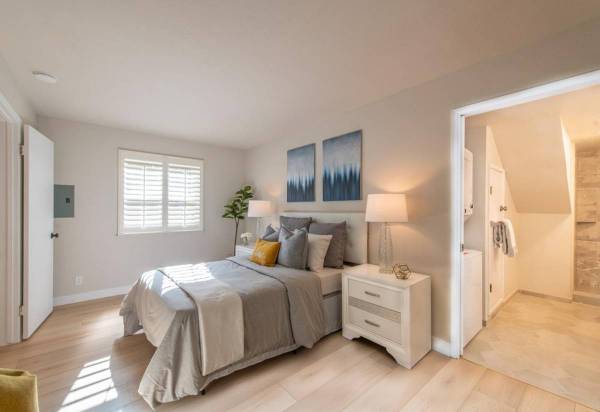 1BR/1BA Condo · Palo Alto photo 5