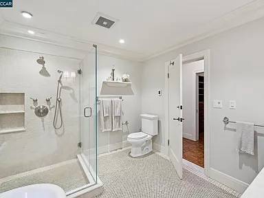 1BR/1BA Apartment · San Francisco photo 4