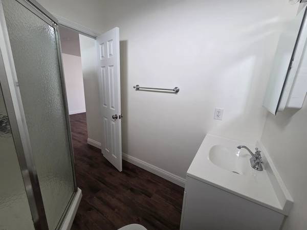 0BR/1BA Apartment · Oceanside photo 5