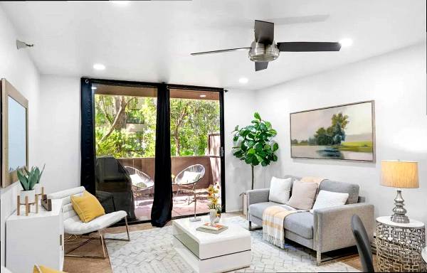 1BR/1BA Condo · San Bruno photo 2