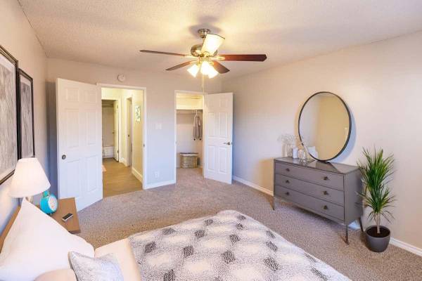 Apartments on Bancroft Ave · San Leandro photo 5