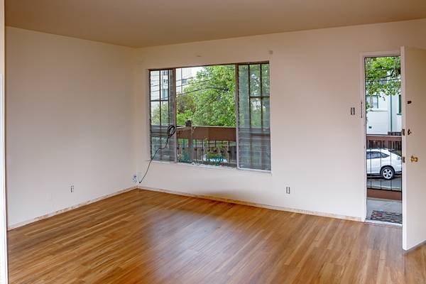 1BR/1BA Apartment · Berkeley photo 3