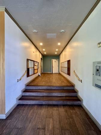 1BR/1BA Condo on N Civic Drive · Walnut Creek photo 5