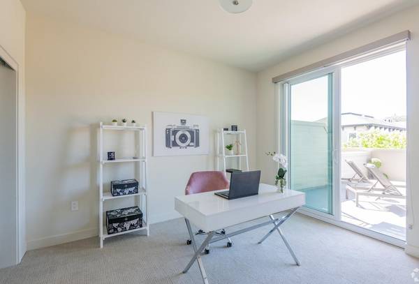 2BR/2BA Apartment on B St · San Rafael photo 5