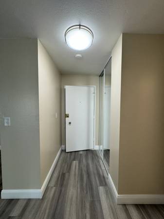 1BR/1BA Apartment · Oakland photo 3