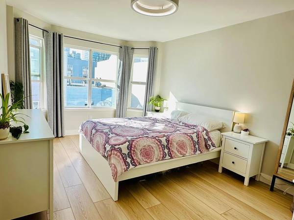 1BR/1BA Condo · San Francisco photo 4