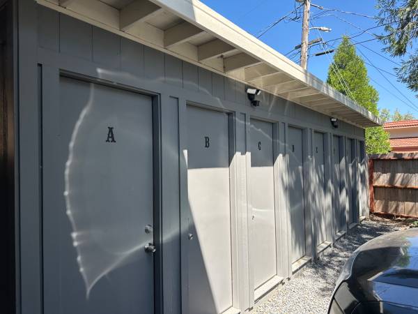 0BR/1BA Apartment on Pine Avenue · Boyes Hot Springs photo 4