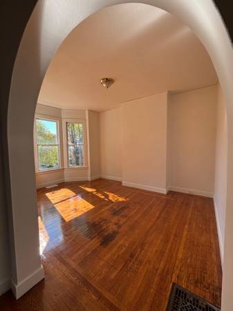 2BR/2BA Single Family House · Vallejo photo 2