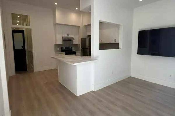 1BR/1BA Apartment · San Francisco photo 5