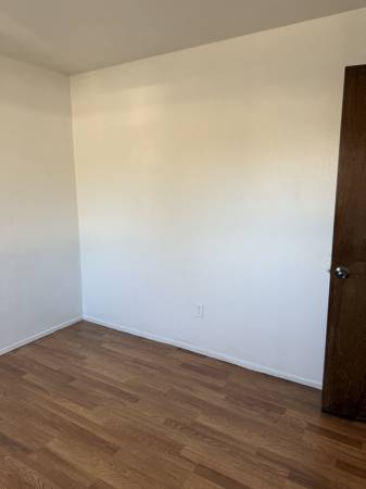2BR/1BA Duplex on Hanna St. · Gilroy photo 4