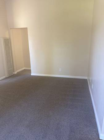 1BR/1BA Apartment · Concord photo 4