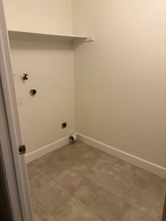3BR/2BA Apartment on Sonoma Dr. · Pleasanton photo 4