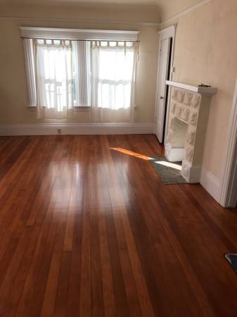 1BR/1BA Apartment · Berkeley photo 4