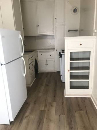 1BR/1BA Apartment · Berkeley photo 4
